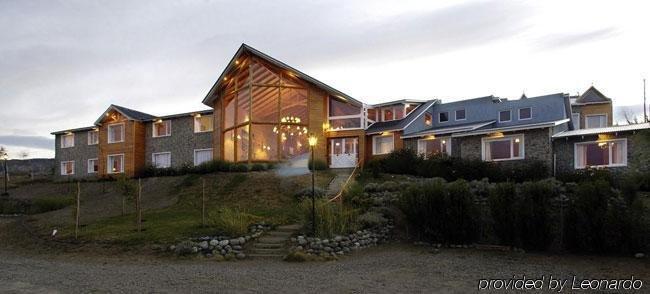 Blanca Patagonia Hosteria Boutique Y Cabanas El Calafate Exterior photo